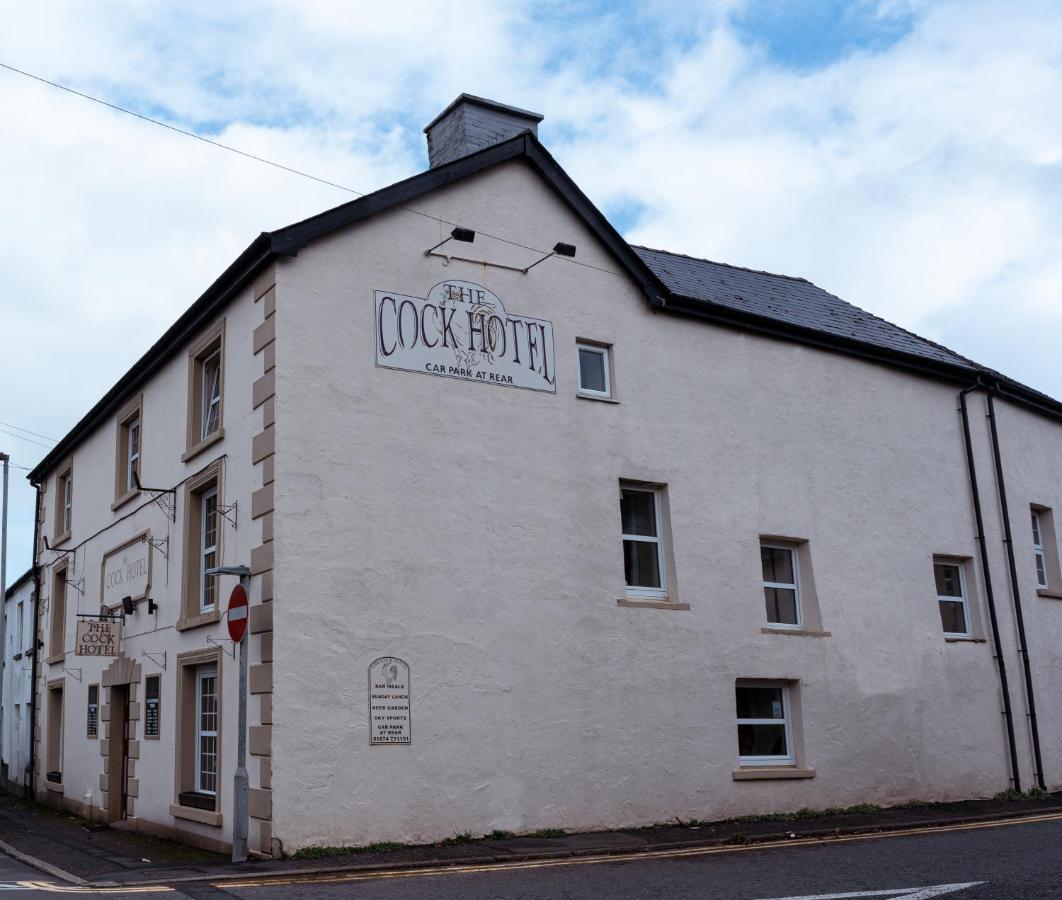 The Cock Hotel Bronllys Bagian luar foto
